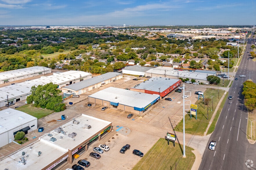 825 N Belt Line Rd, Irving, TX to rent - Aerial - Image 3 of 6