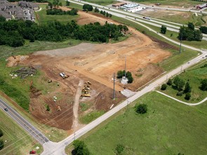 W 80th St S, Tulsa, OK for sale Primary Photo- Image 1 of 1