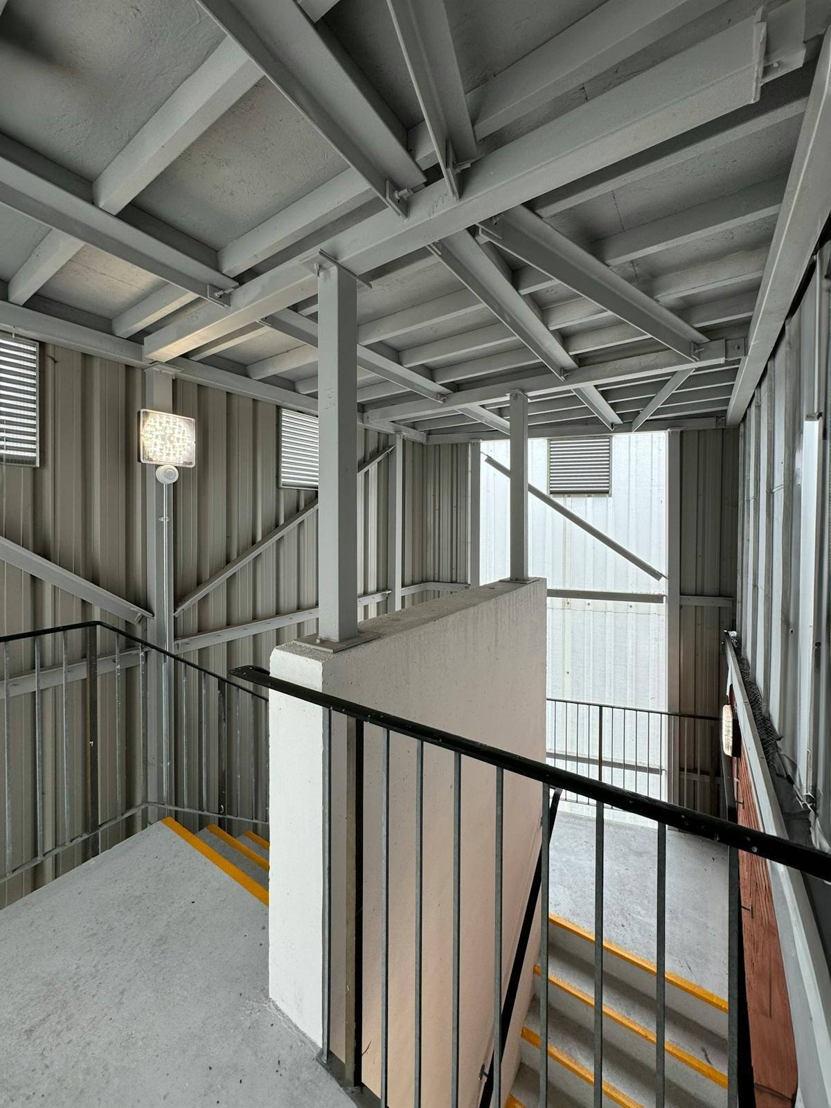 29 Grove Hill Rd, Harrow to rent Interior Photo- Image 1 of 14