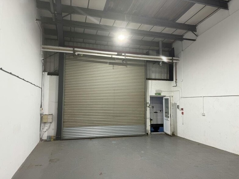 Saville Rd, Peterborough to rent - Building Photo - Image 3 of 6
