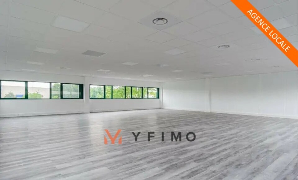 Light Industrial in Gennevilliers to rent - Interior Photo - Image 2 of 4