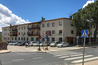 More details for Calle Real, 5, Manzanares el Real - Retail for Rent