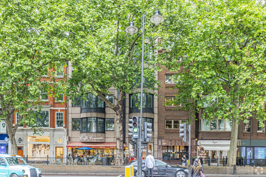 150-152 Brompton Rd, London to rent - Building Photo - Image 3 of 3