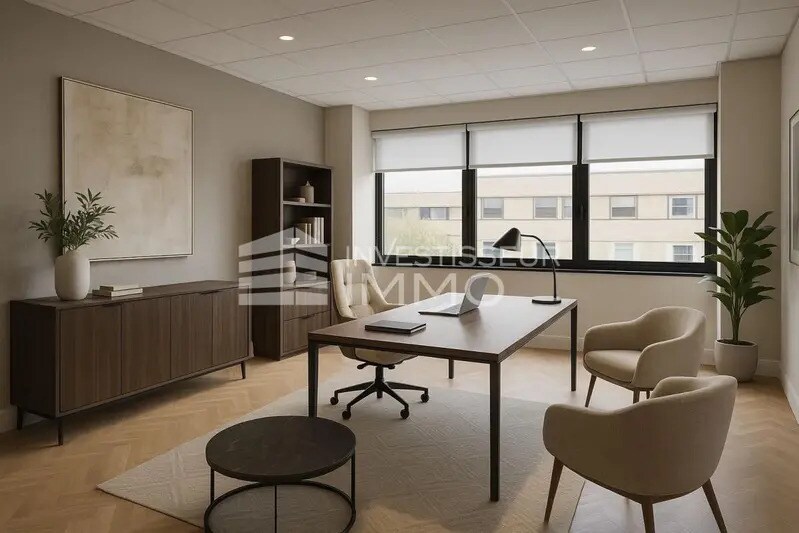 Office in Antony to rent - Interior Photo - Image 1 of 6
