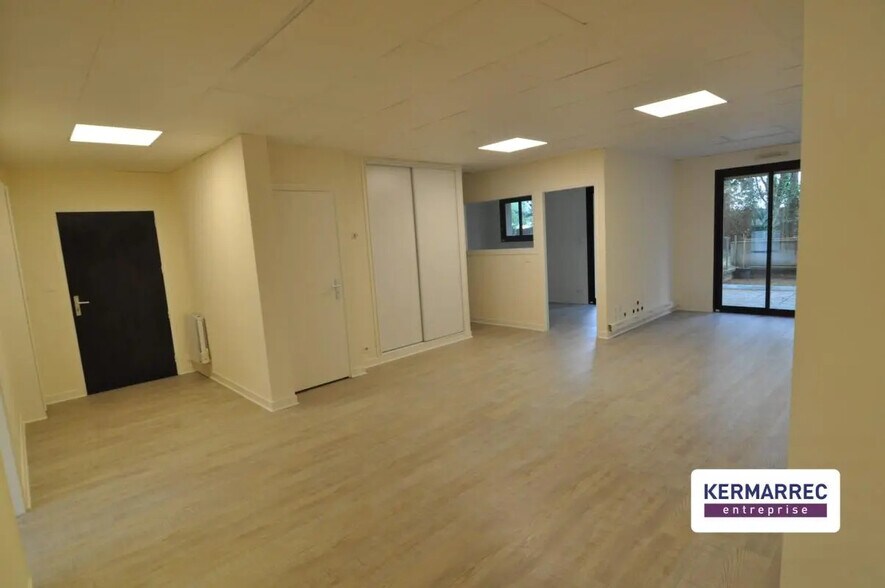 Office in Nantes to rent - Building Photo - Image 1 of 6