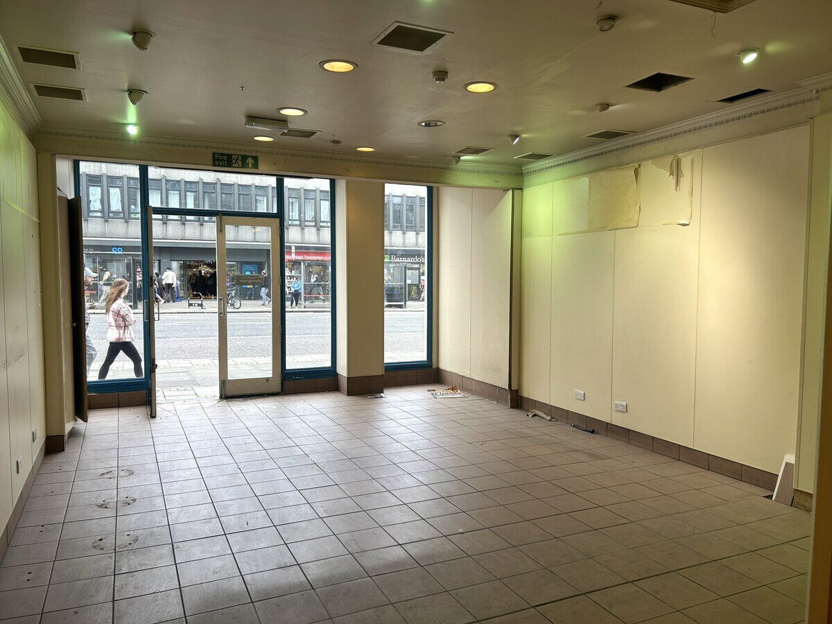 221-227 Union St, Aberdeen, ABE AB11 6BQ - Unit 227 - - Interior Photo - Image 1 of 2