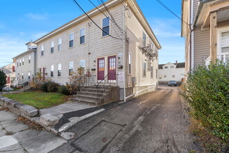 32 Weaver St, West Warwick, RI for sale Building Photo- Image 1 of 1