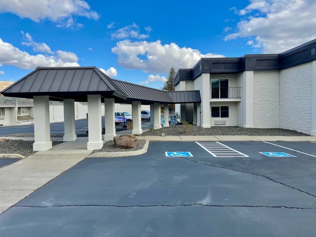 9 N 9th St, Yakima, WA to rent Building Photo- Image 1 of 17