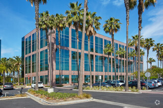 3840 Kilroy Airport Way, Long Beach, CA for rent Building Photo- Image 1 of 9