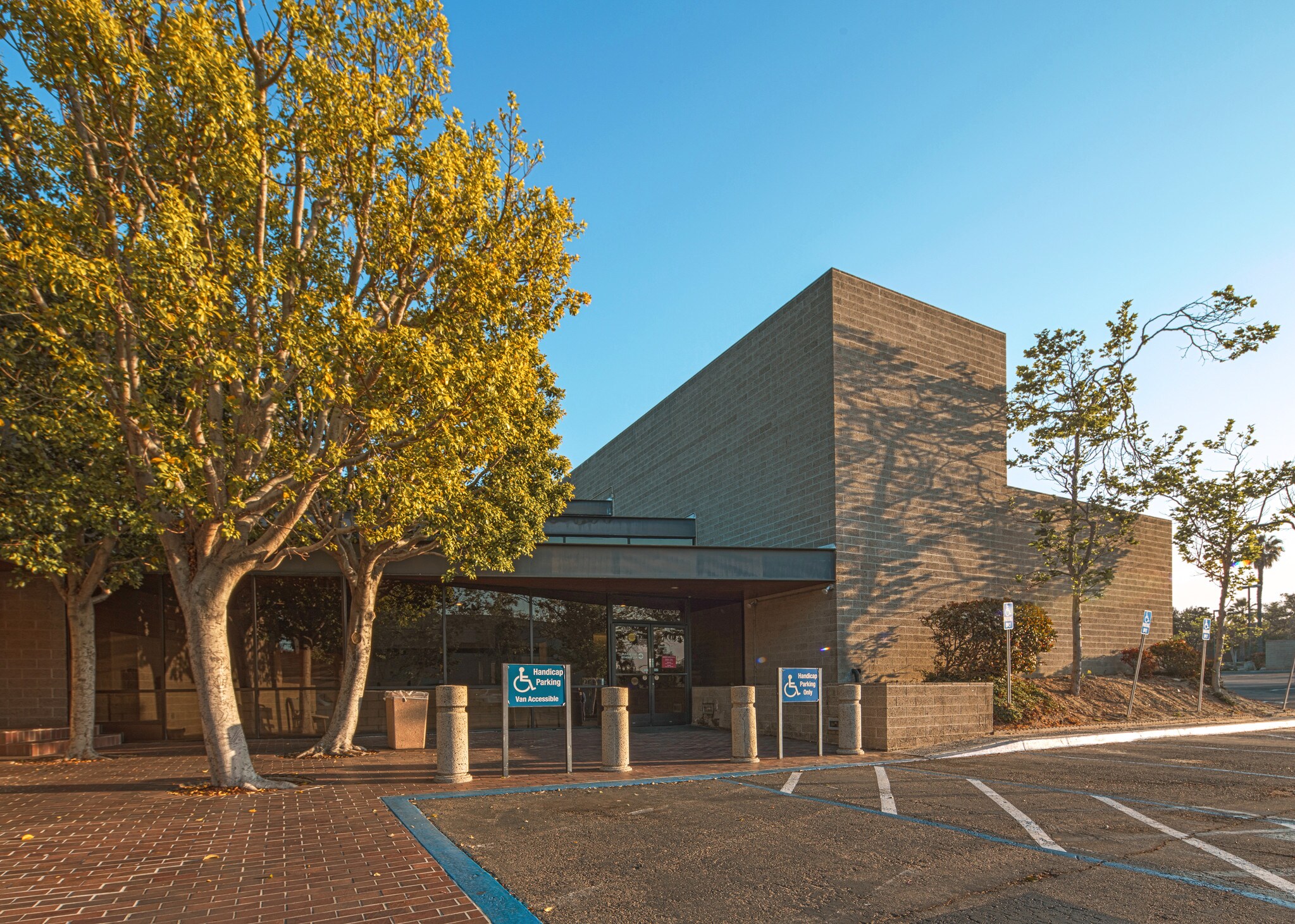 145 Thunder Dr, Vista, CA for sale Building Photo- Image 1 of 16