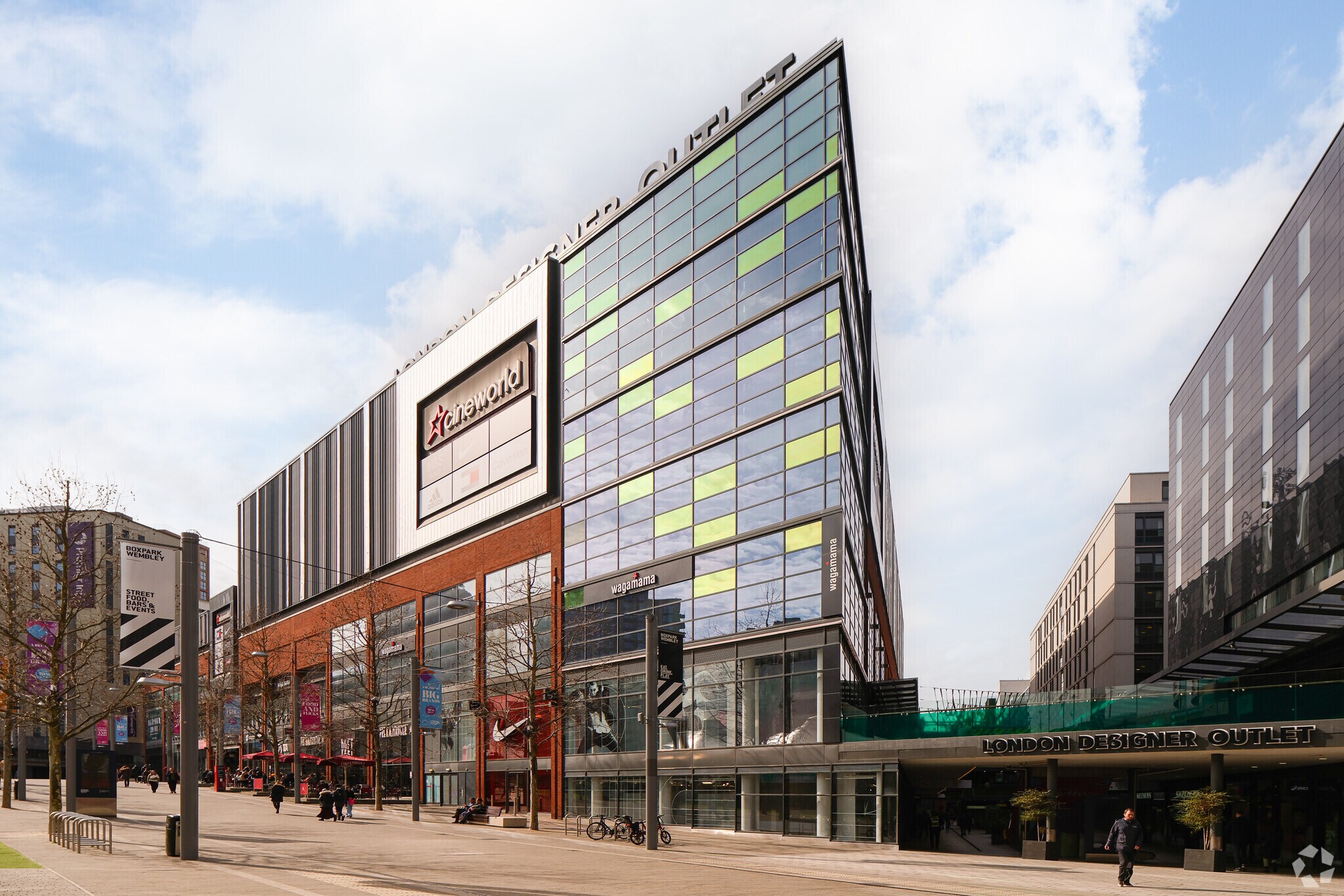 Wembley Park Blvd, Wembley for sale Primary Photo- Image 1 of 1