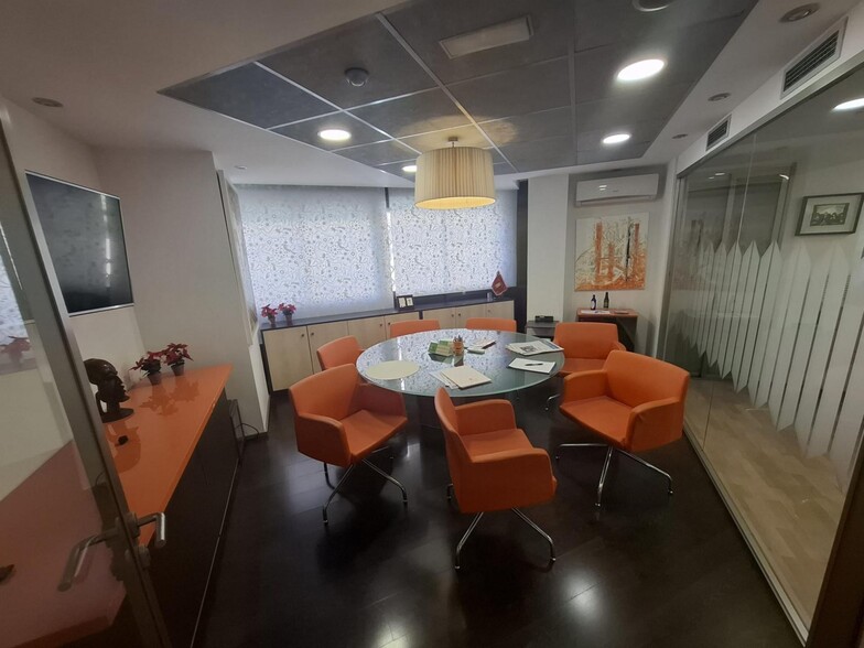 Carrer del Camp de Morvedre, 30, València, Valencia for sale - Interior Photo - Image 3 of 15