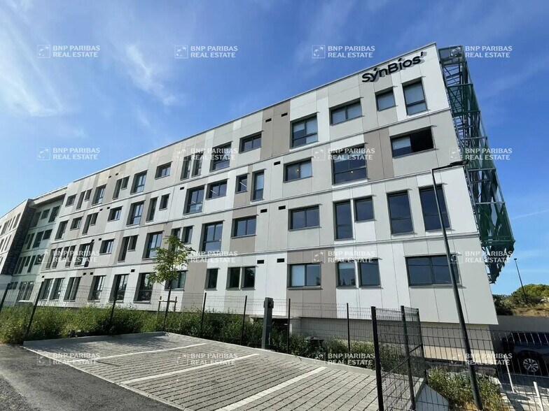 Office in Montpellier to rent - Building Photo - Image 1 of 10