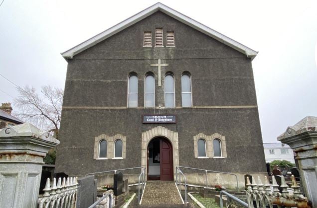 New St, Kidwelly for sale Primary Photo- Image 1 of 1