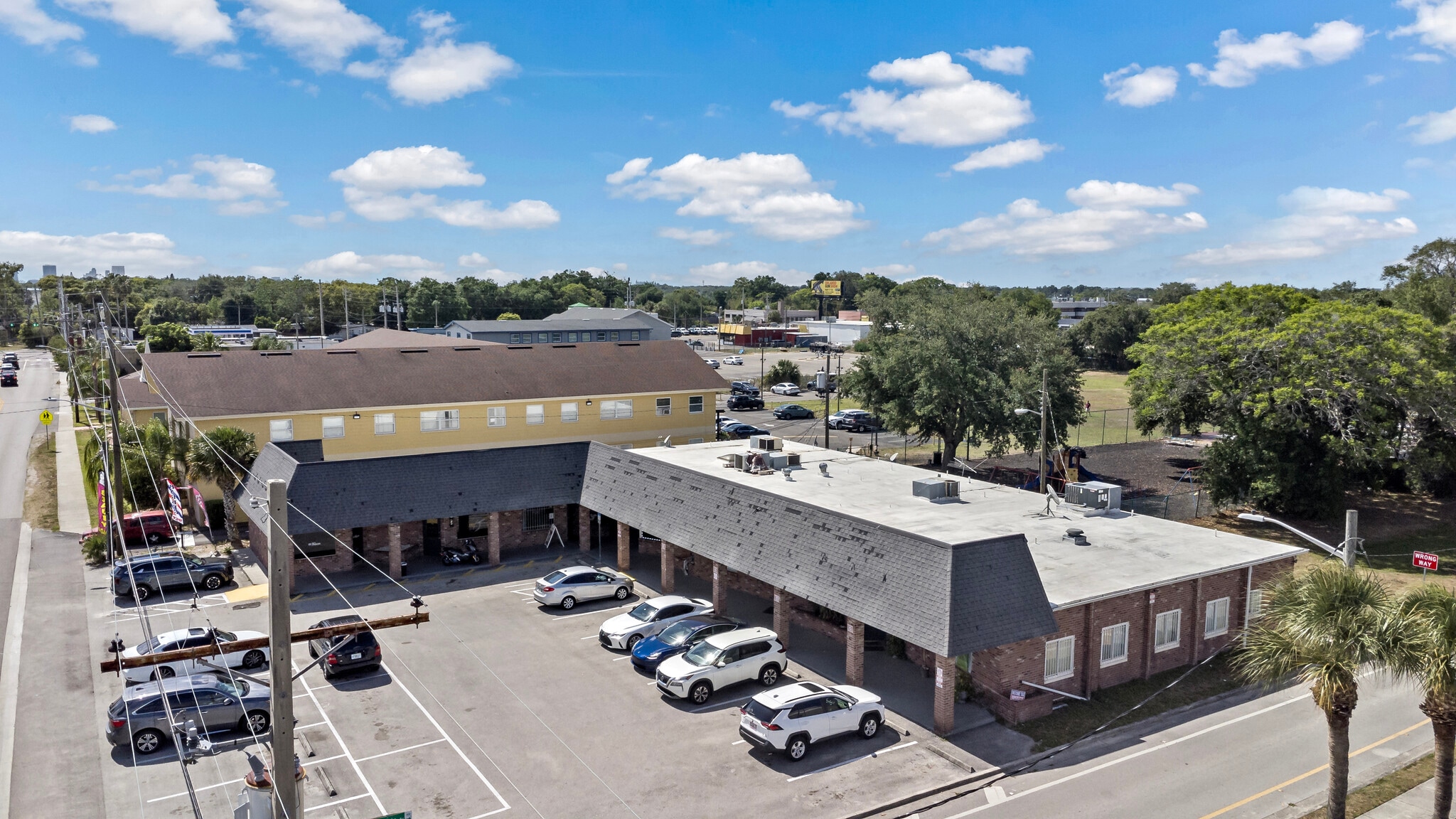 5801-5841 Dahlia Dr, Orlando, FL for sale Building Photo- Image 1 of 29