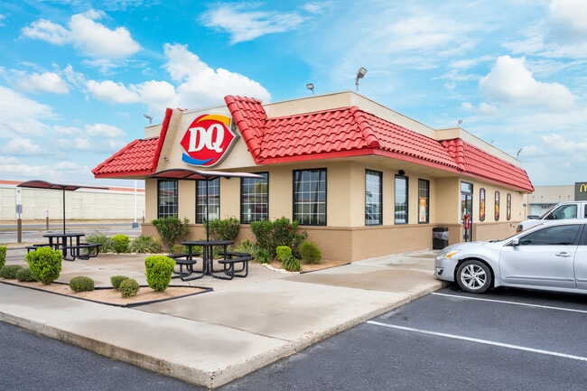 More details for 912 N Main St, La Feria, TX - Retail for Sale