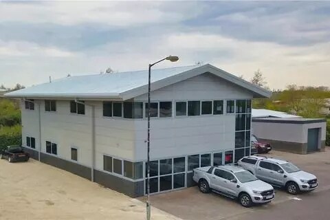 2-18 Homestall, Buckingham Industrial Estate, Buckingham for sale - Primary Photo - Image 1 of 1