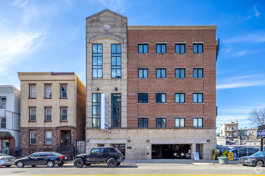 400 Market St, Newark, NJ to rent - Building Photo - Image 3 of 7