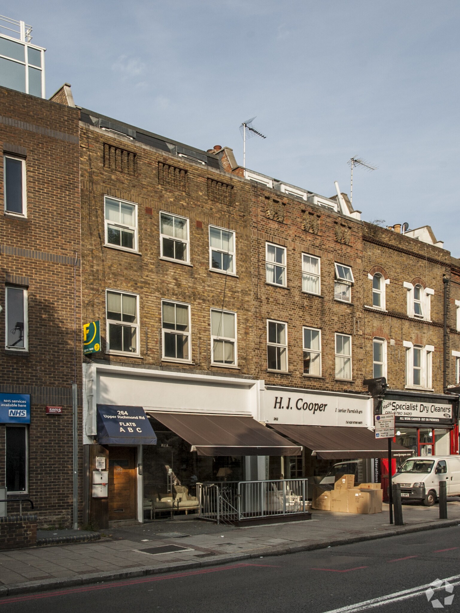 264 Upper Richmond Rd, London for sale Primary Photo- Image 1 of 1