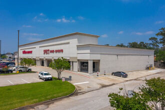 27500-27708 N I-45 N, Conroe, TX for sale Primary Photo- Image 1 of 1