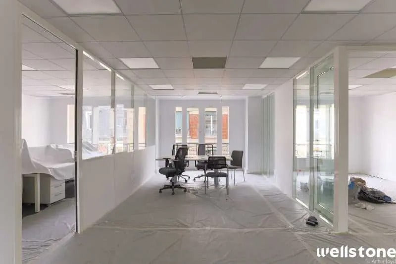 Location Bureaux 125 m² à 606 m² - Photo 1