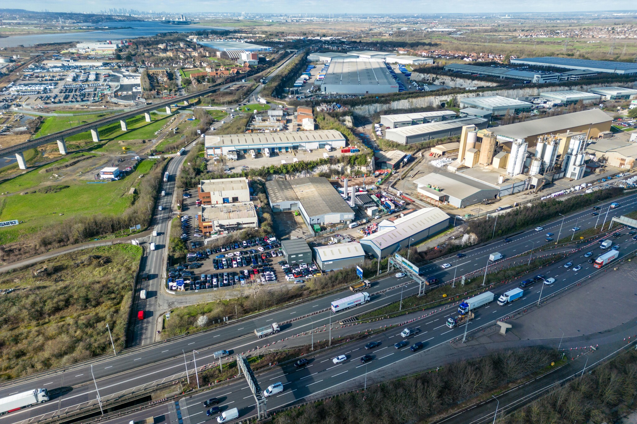 730 London Rd, Grays to rent Building Photo- Image 1 of 4