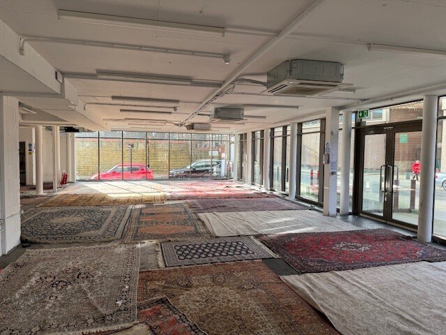 65-69 Holmes Rd, London to rent - Interior Photo - Image 2 of 4