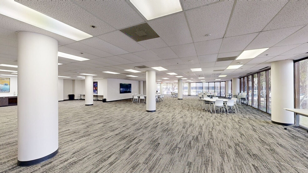 16775 Addison Rd, Addison, TX to rent - Matterport 3D Scan - Image 2 of 15