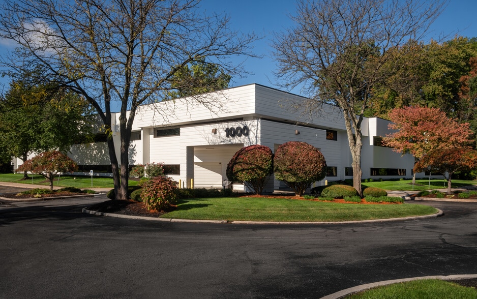 1000 Regency Ct, Toledo, OH to rent - Primary Photo - Image 1 of 5