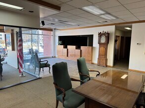 326 S 500 E, Salt Lake City, UT to rent Interior Photo- Image 2 of 6