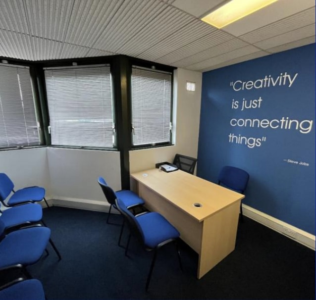 Gemini Cres, Dundee to rent Interior Photo- Image 1 of 4