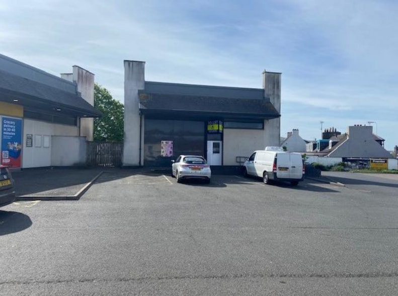 81 Glendoune St, Girvan to rent - Building Photo - Image 1 of 1