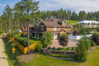 23204 Summer Creek Dr, Rapid City, SD for sale Primary Photo- Image 1 of 18