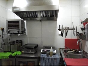 Retail in Barcelona, Barcelona to rent Interior Photo- Image 1 of 1