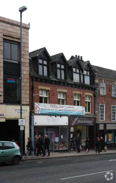 164-165 Briggate, Leeds for sale - Building Photo - Image 2 of 4