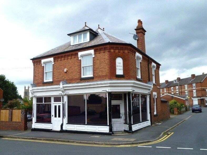 152 Offmore Rd, Kidderminster to rent - Building Photo - Image 2 of 16