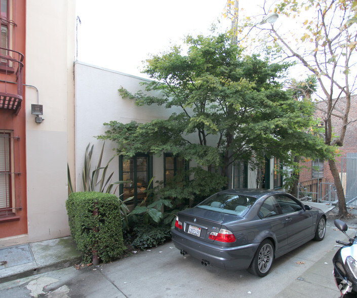 18 Bartol St, San Francisco, CA for rent - Building Photo - Image 1 of 6