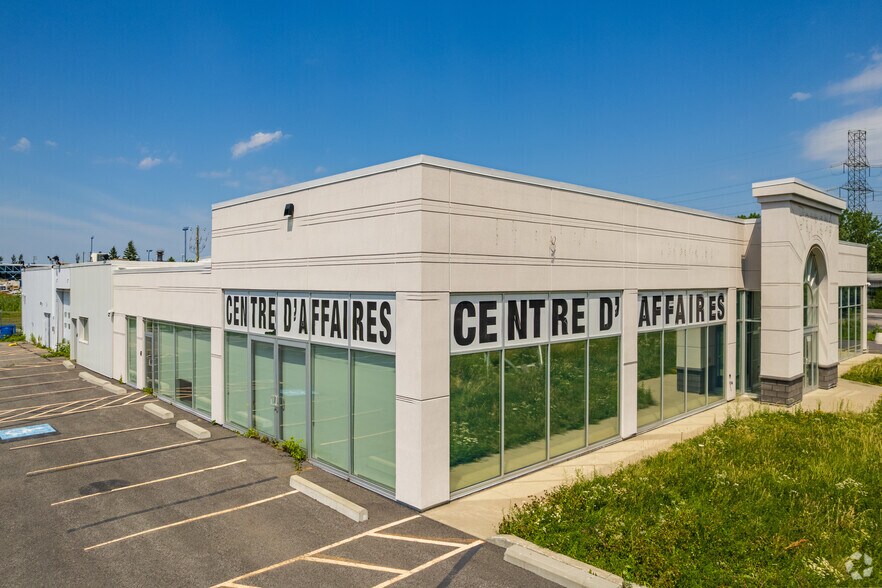 665 Boul Clairevue O, St-Bruno-de-Montarville, QC for sale - Building Photo - Image 1 of 7