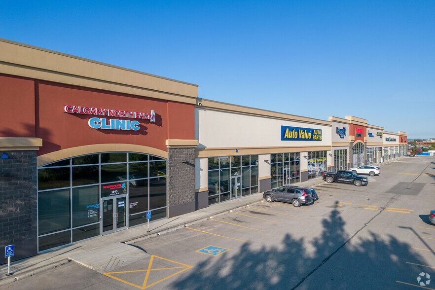 1605-1645 32nd Ave NE, Calgary, AB for rent - Building Photo - Image 3 of 5