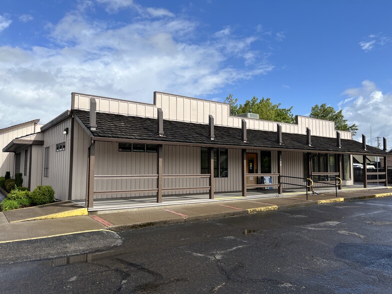 1219 Applegate St, Philomath, OR for sale - Building Photo - Image 1 of 13