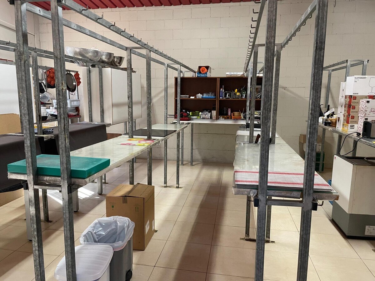 Sant Esteve Sesrovires, BAR 08635 - Unit 24 - - Interior Photo - Image 2 of 14