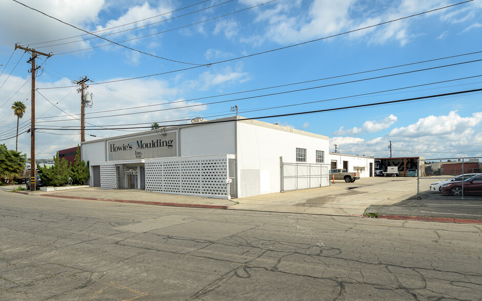 8024 Allport Ave, Santa Fe Springs, CA for rent - Primary Photo - Image 1 of 11