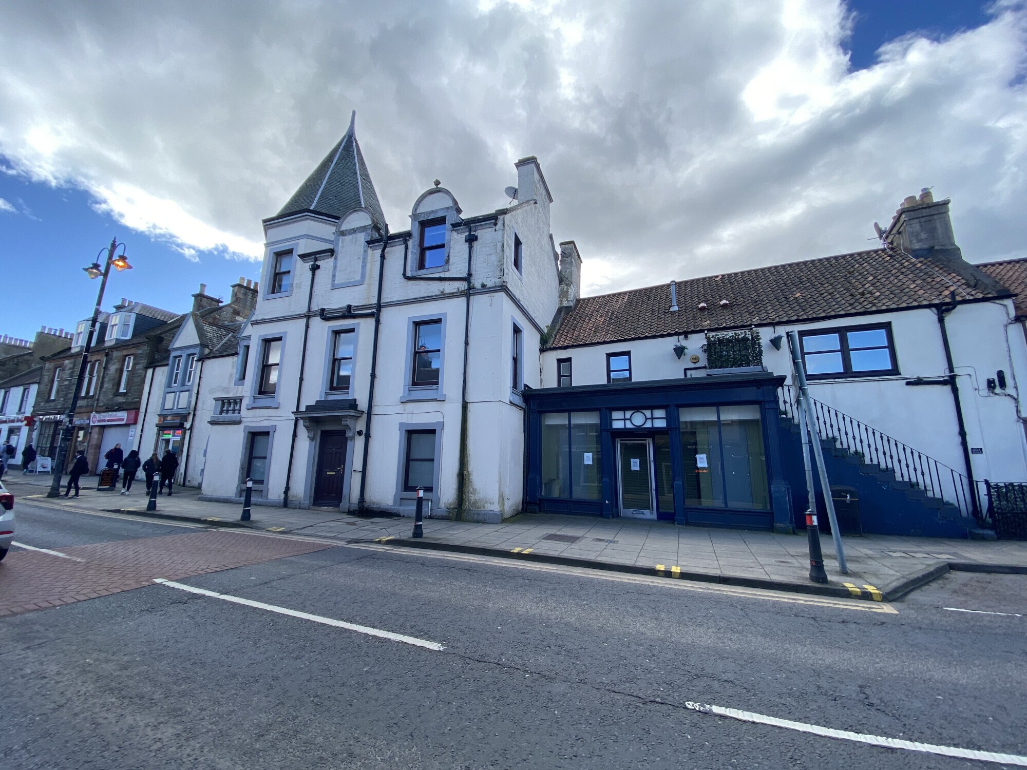 89 High St, Tranent to rent Building Photo- Image 1 of 3