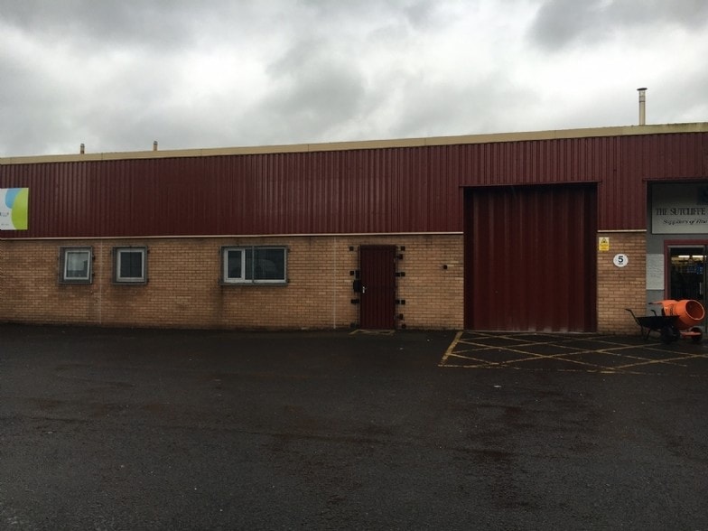 Burnham Gate, Burnley for sale - Primary Photo - Image 1 of 1