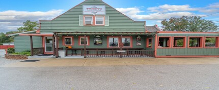 8567 Wabash Ave, Terre Haute, IN for sale Primary Photo- Image 1 of 1