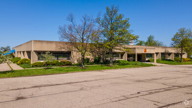 1661 Waycross Rd, Cincinnati, OH for sale Primary Photo- Image 1 of 1