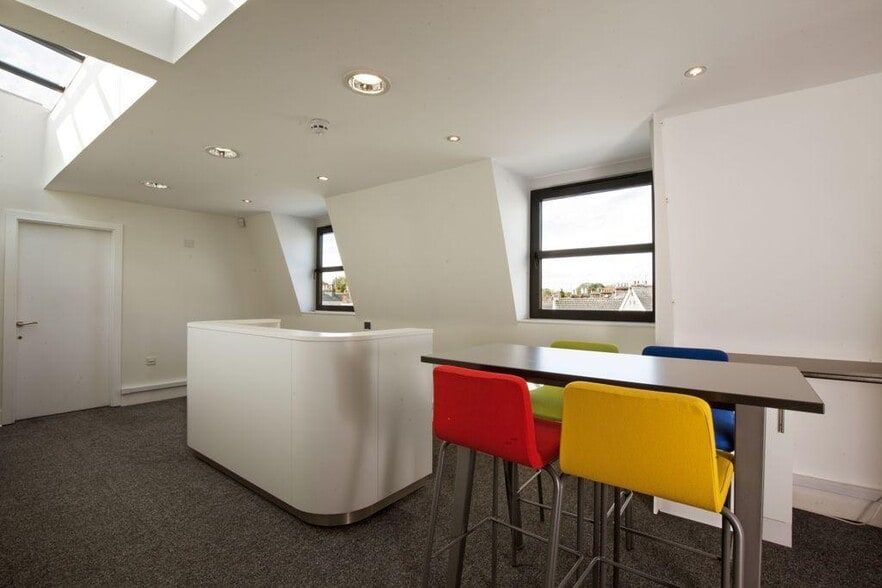 101 Lower Anchor St, Chelmsford to rent - Building Photo - Image 2 of 30