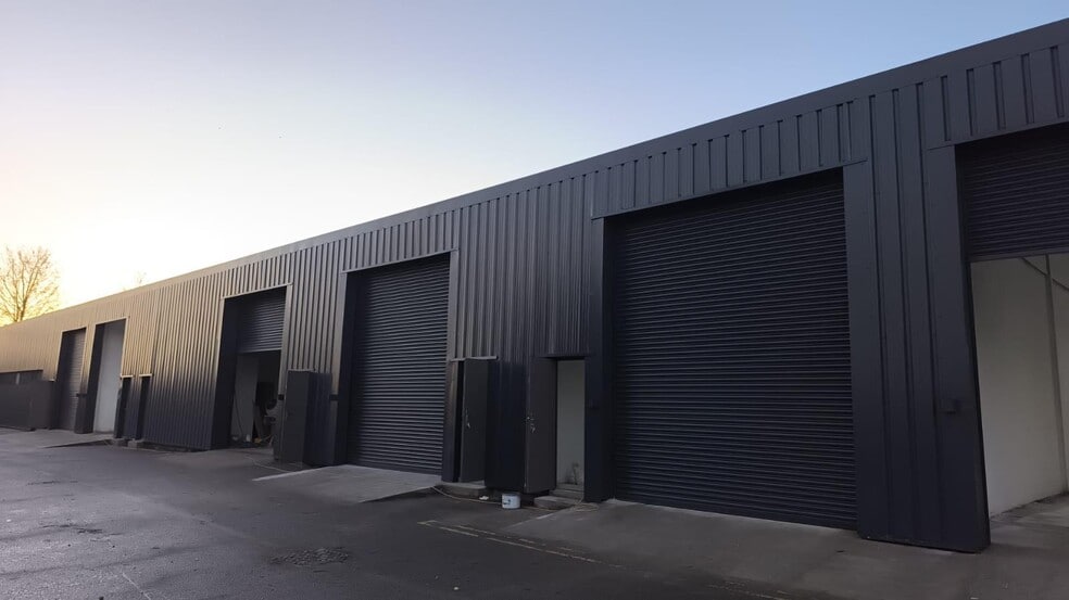 Sandars Rd, Gainsborough to rent - Building Photo - Image 1 of 7