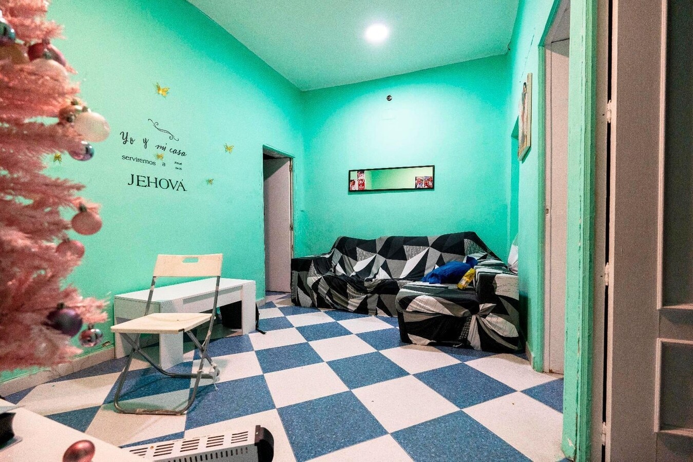 Madrid, MAD 28053 -  -  - Interior Photo - Image 1 of 4