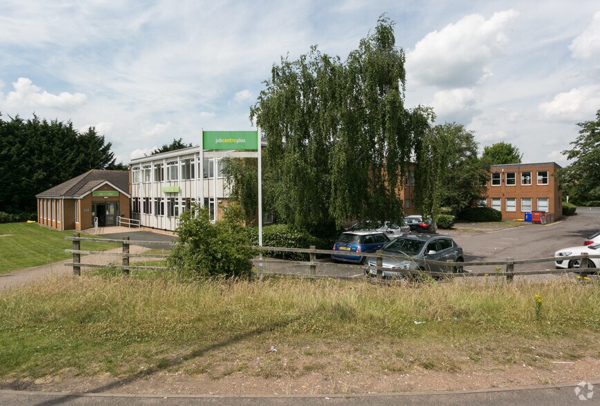 Alcester Rd, Stratford Upon Avon for sale - Primary Photo - Image 1 of 1